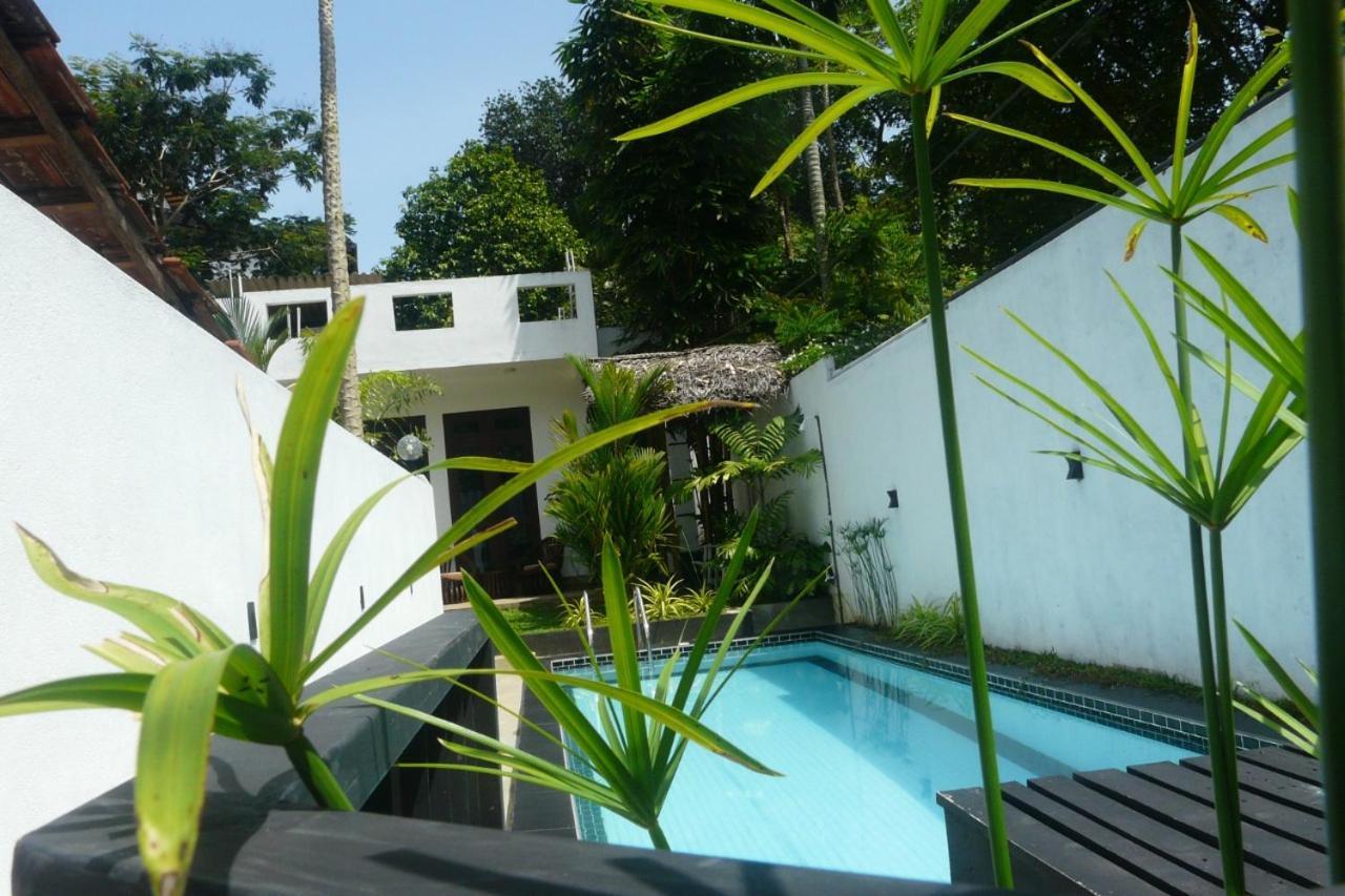 Hidden Villa Hikkaduwa Buitenkant foto