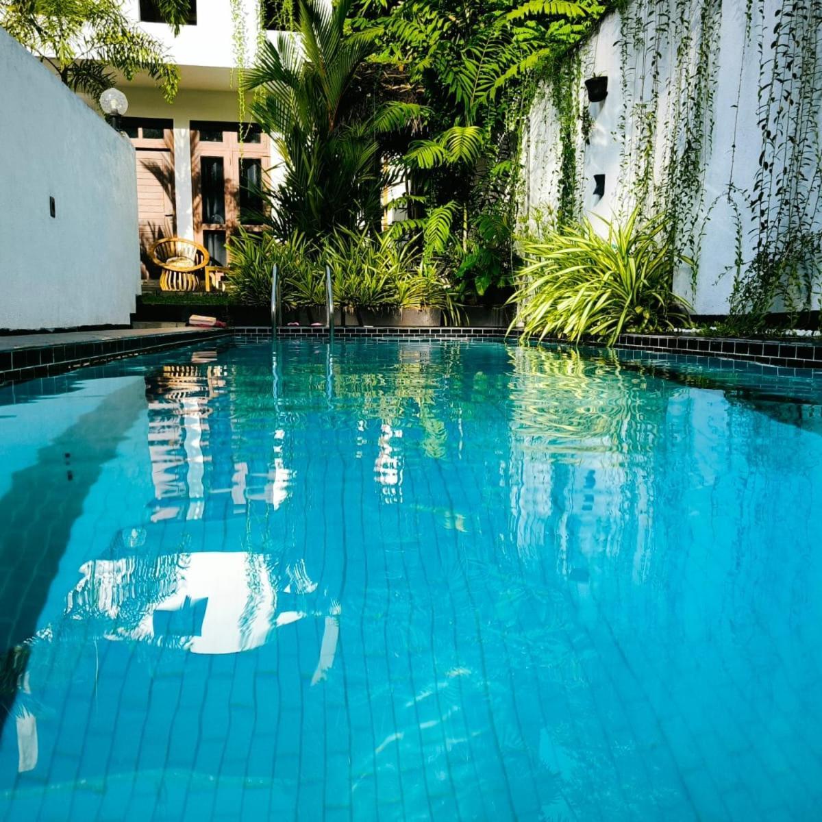 Hidden Villa Hikkaduwa Buitenkant foto
