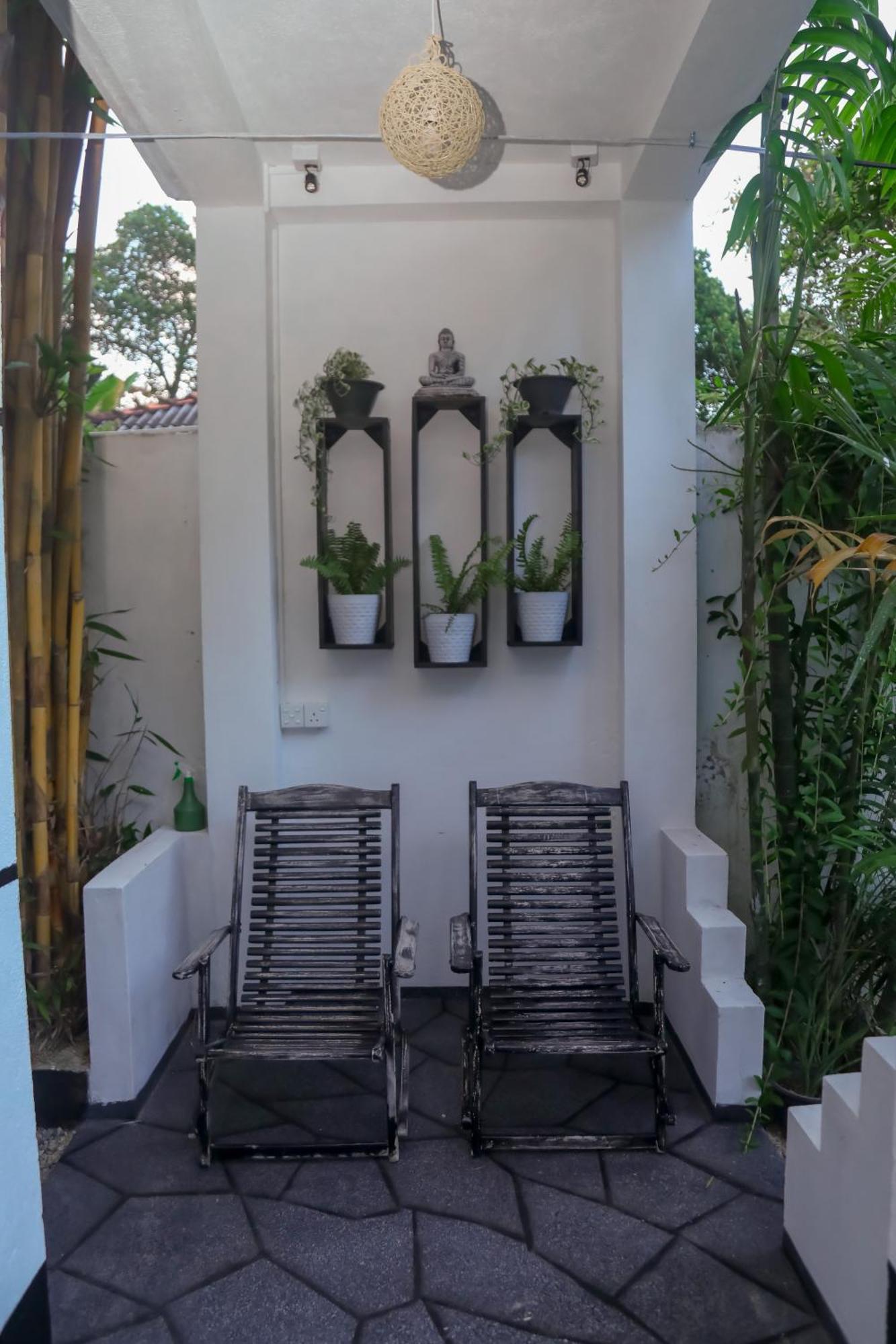 Hidden Villa Hikkaduwa Buitenkant foto